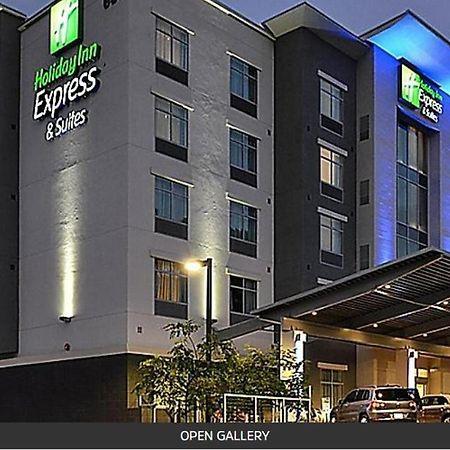 Holiday Inn Express & Suites - Jacksonville-Camp Lejeune Area, An Ihg Hotel エクステリア 写真